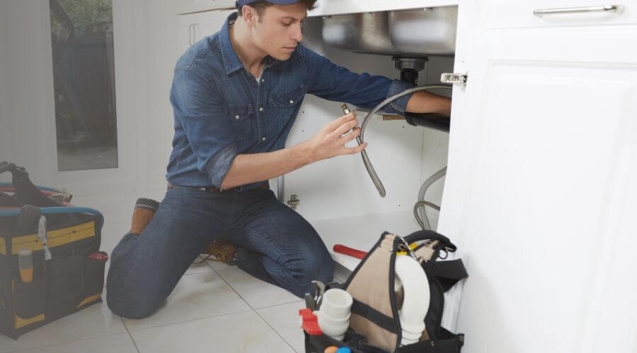 Local water heater installation in Weldon, IA